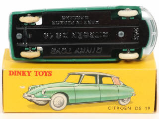 Lot 401 - DINKY TOYS (FRANCE) (1)