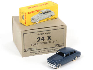 Lot 443 - DINKY TOYS (FRANCE) (2)