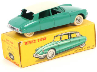 Lot 399 - DINKY TOYS (FRANCE) (1)