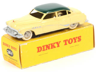 Lot 442 - DINKY TOYS (FRANCE) (1)