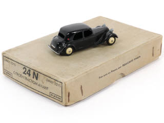Lot 373 - DINKY TOYS (FRANCE) (2)