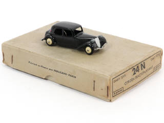 Lot 373 - DINKY TOYS (FRANCE) (2)