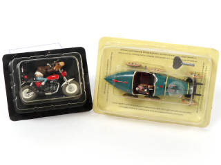 Lot 262 - DIVERS (11)