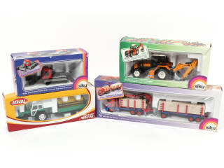 Lot 37 - DIVERS (4)