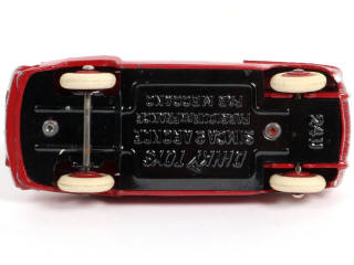 Lot 304 - DINKY TOYS (FRANCE) (1)