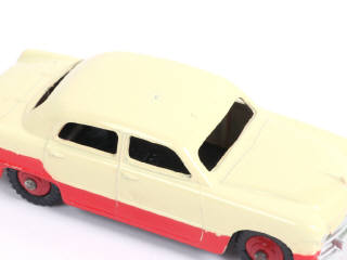 Lot 120 - DINKY TOYS (GB) (1)