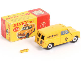 Lot 231 - DINKY TOYS (GB) (1)