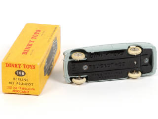 Lot 356 - DINKY TOYS (FRANCE) (1)