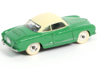 Lot 122 - DINKY TOYS (GB) (1)