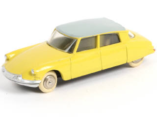 Lot 294 - DINKY TOYS (FRANCE) (1)