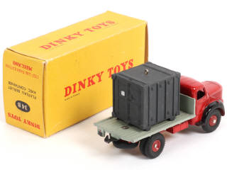 Lot 455 - DINKY TOYS (FRANCE) (1)