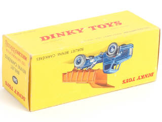 Lot 284 - DINKY TOYS (FRANCE) (1)