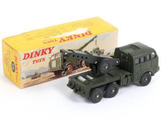 Lot 466 - DINKY TOYS (FRANCE) (1)