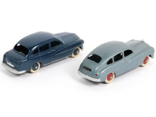 Lot 471 - DINKY TOYS (FRANCE) (2)