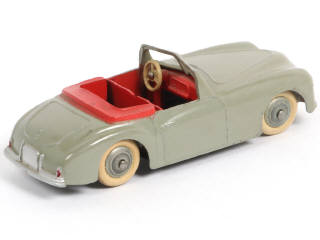 Lot 301 - DINKY TOYS (FRANCE) (1)