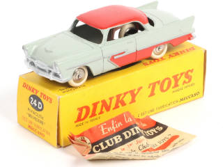 Lot 360 - DINKY TOYS (FRANCE) (1)