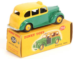 Lot 167 - DINKY TOYS (GB) (1)