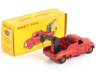Lot 444 - DINKY TOYS (FRANCE) (1)