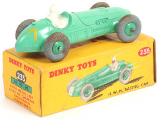 Lot 142 - DINKY TOYS (GB) (1)
