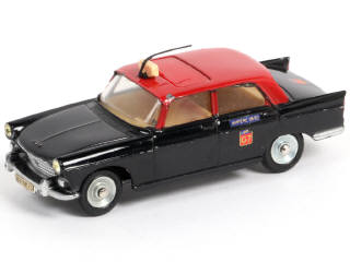 Lot 316 - DINKY TOYS (FRANCE) (1)