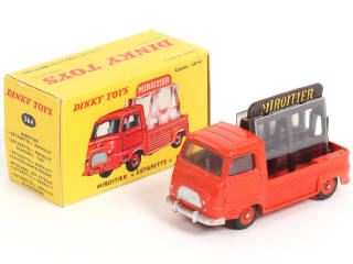 Lot 443 - DINKY TOYS (FRANCE) (1)