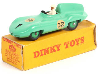 Lot 144 - DINKY TOYS (GB) (1)