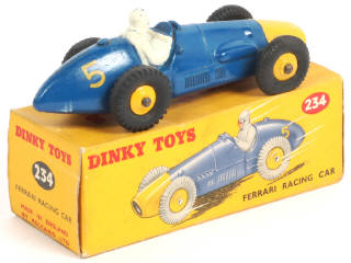 Lot 140 - DINKY TOYS (GB) (1)