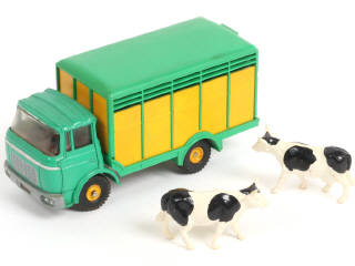 Lot 345 - DINKY TOYS (FRANCE) (1)