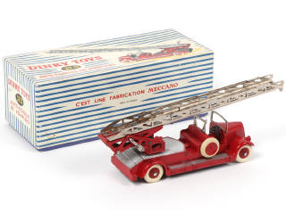 Lot 461 - DINKY TOYS (FRANCE) (1)