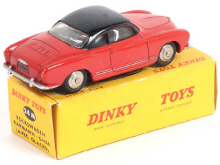 Lot 367 - DINKY TOYS (FRANCE) (1)