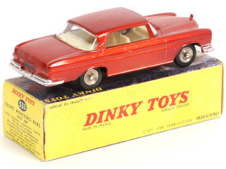 Lot 426 - DINKY TOYS (FRANCE) (1)