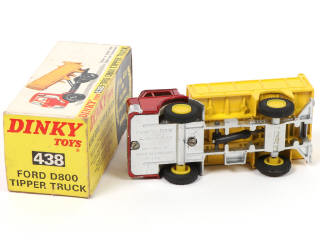 Lot 255 - DINKY TOYS (GB) (1)