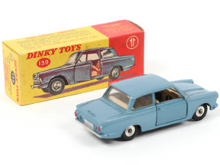 Lot 201 - DINKY TOYS (GB) (1)