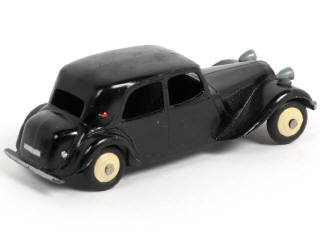 Lot 298 - DINKY TOYS (FRANCE) (1)