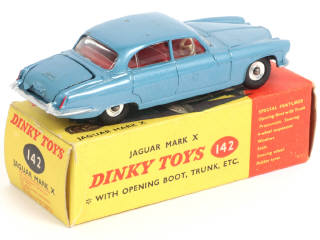 Lot 204 - DINKY TOYS (GB) (1)