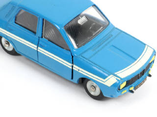 Lot 322 - DINKY TOYS (FRANCE) (1)