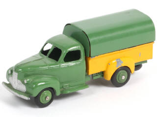 Lot 359 - DINKY TOYS (FRANCE) (1)