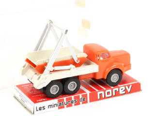 Lot 202 - NOREV (FRANCE) (1)