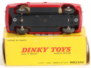 Lot 324 - DINKY TOYS (FRANCE) (1)