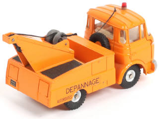 Lot 371 - DINKY TOYS (FRANCE) (1)