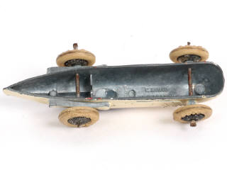 Lot 225 - DINKY TOYS (FRANCE) (1)