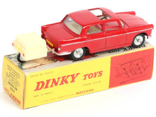 Lot 311 - DINKY TOYS (FRANCE) (1)