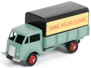 Lot 357 - DINKY TOYS (FRANCE) (1)