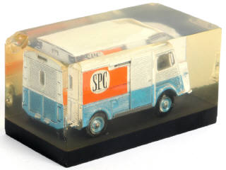 Lot 378 - DINKY TOYS (FRANCE) (1)