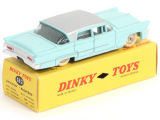 Lot 332 - DINKY TOYS (FRANCE) (1)
