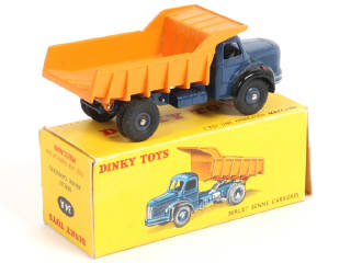 Lot 390 - DINKY TOYS (FRANCE) (1)