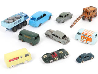 Lot 89 - DIVERS (10)