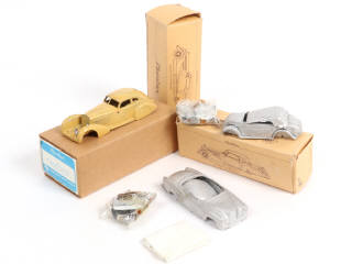 Lot 155 - PLUMBIES INTERNATIONAL (ALLEMAGNE) (3)