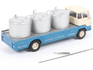 Lot 255 - PARADE (FRANCE) (1)