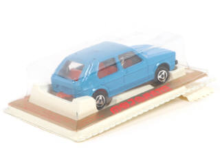 Lot 6 - MAJORETTE (FRANCE) (1)